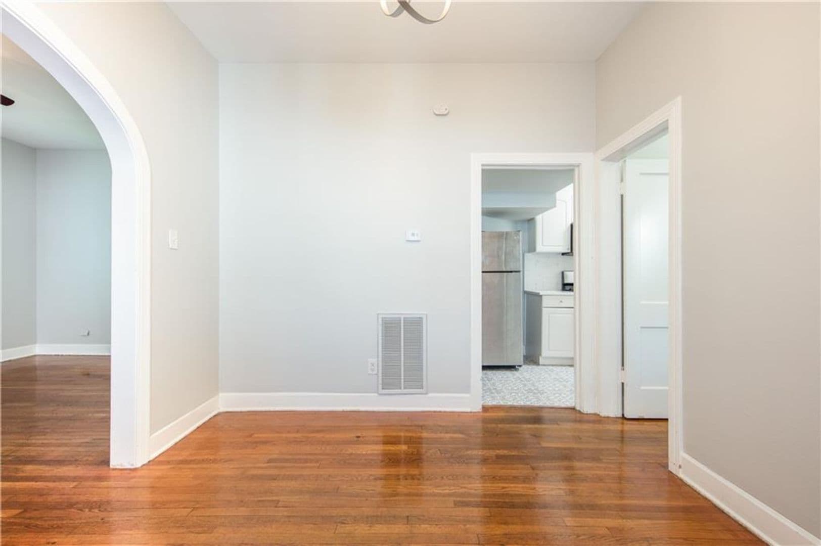 Austin Multiplex: 405 E 32nd St