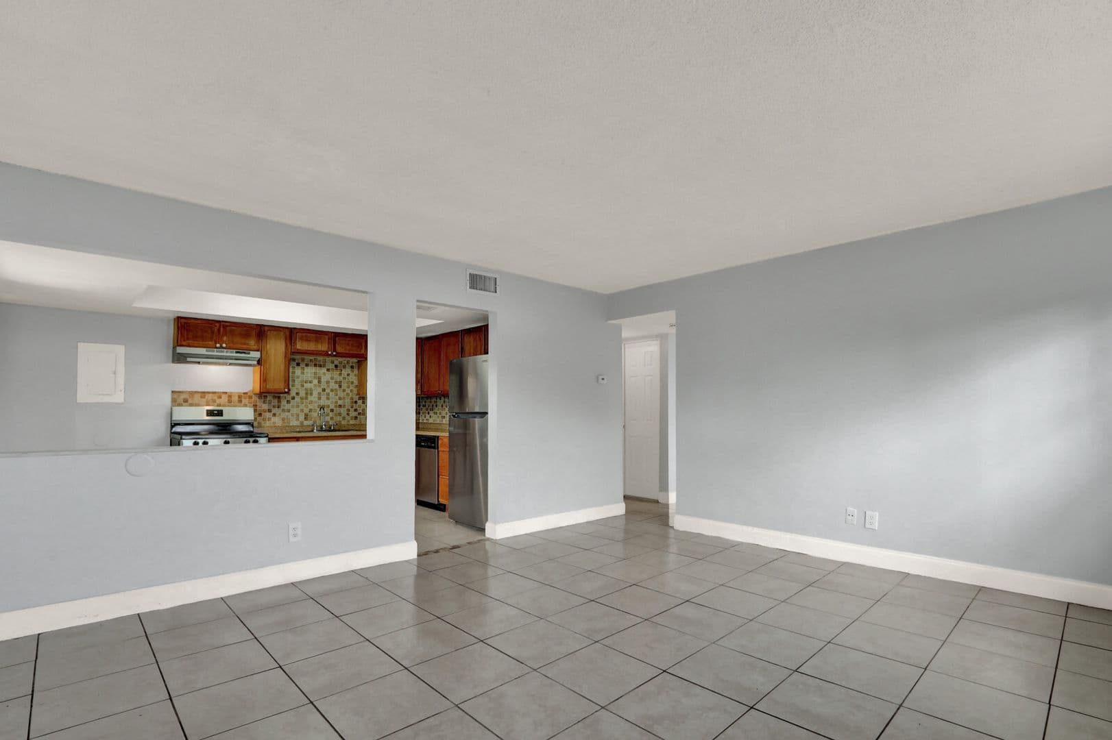 Fort Pierce Apartment: 3104-3210 Louisiana Avenue