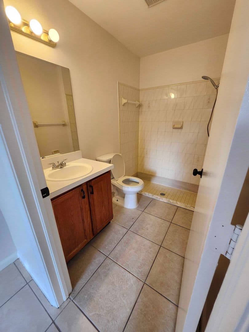 West Palm Beach Apartment: 5214 Stacy Road