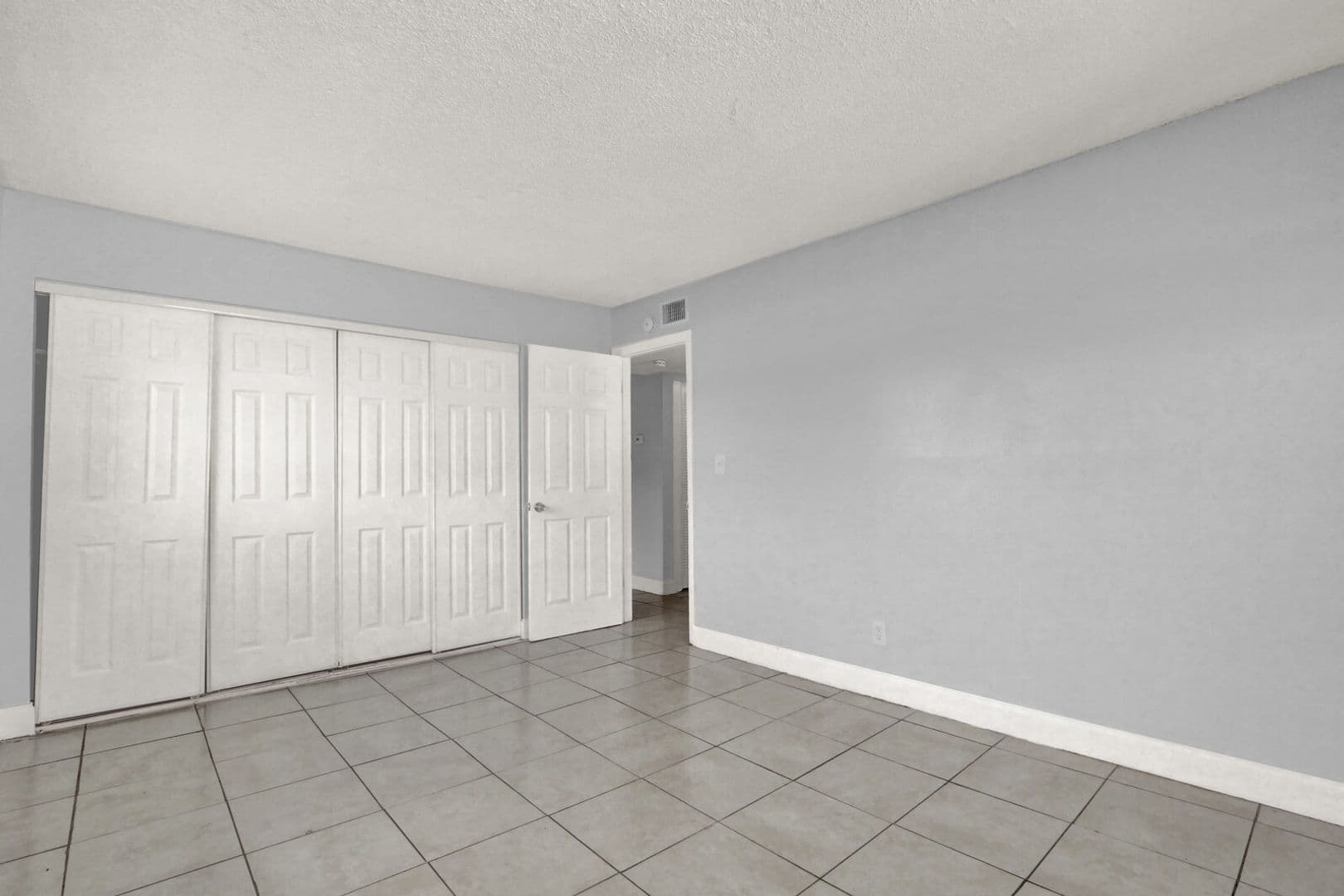 Fort Pierce Apartment: 3104-3210 Louisiana Avenue