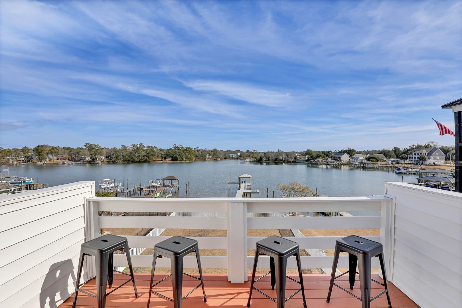 Sneads Ferry House: 1059 Meridian Dr