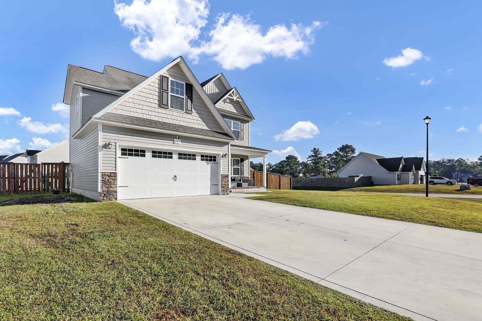 Sneads Ferry House: 245 Breakwater Drive