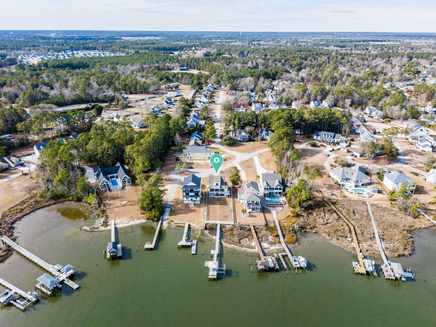 Sneads Ferry House: 1059 Meridian Dr