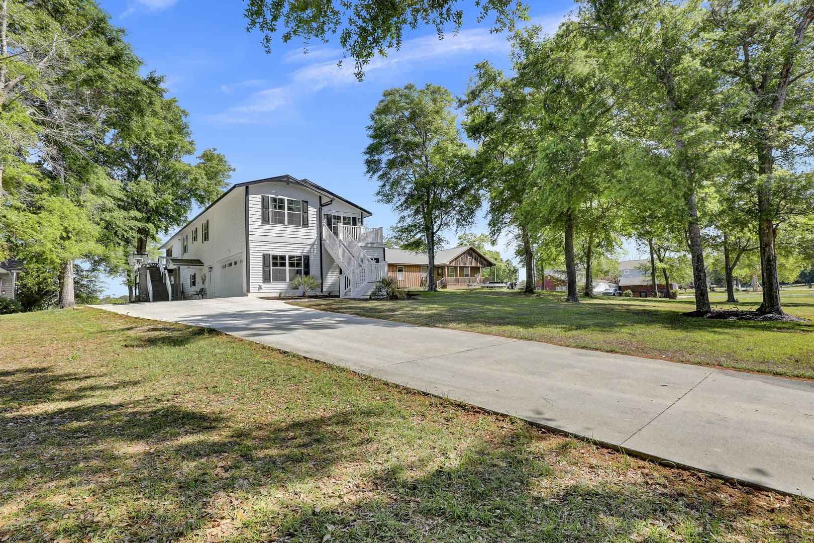 Sneads Ferry House: 725 Chadwick Shores Drive