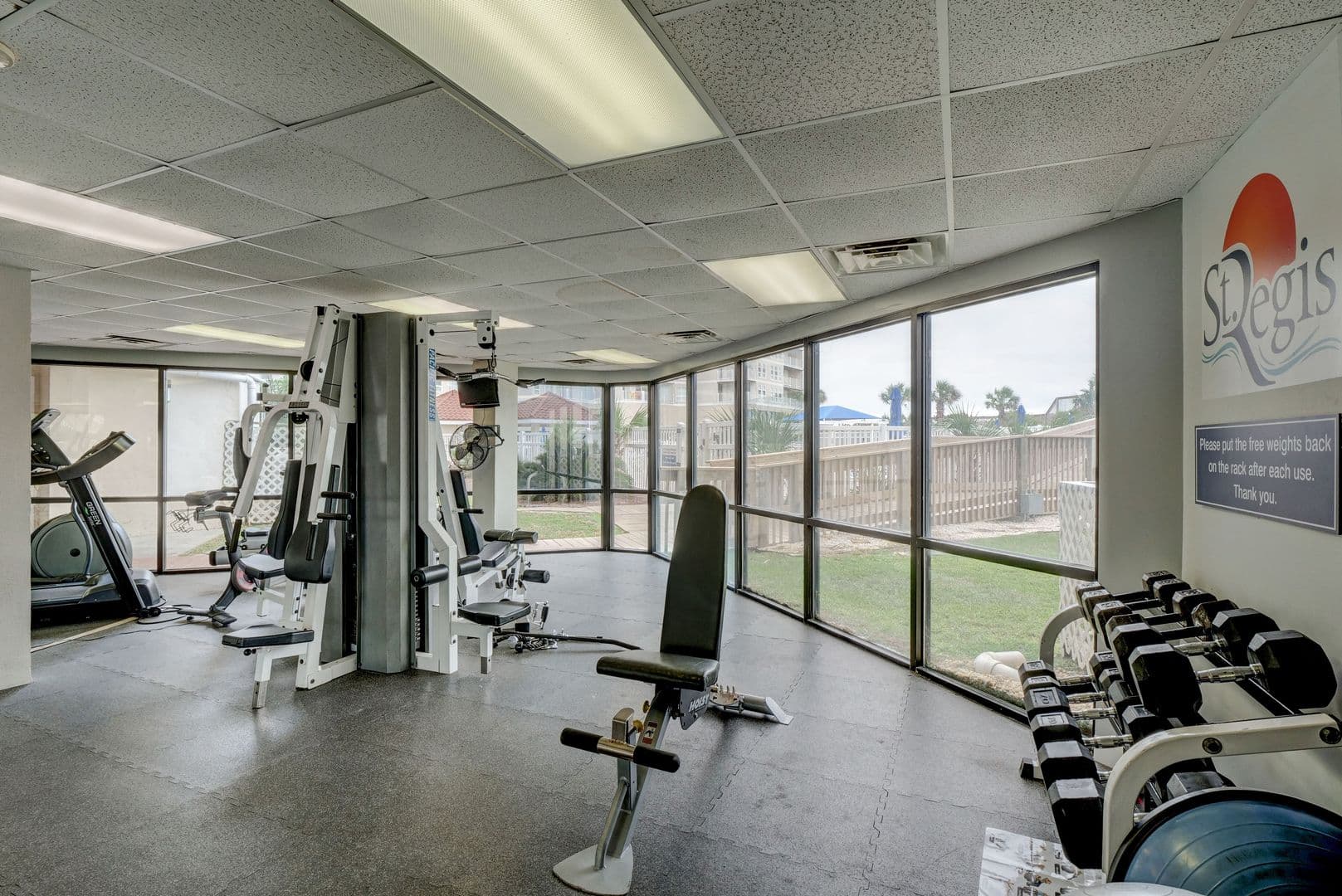 N. Topsail Beach House: 2000 New River Inlet Road