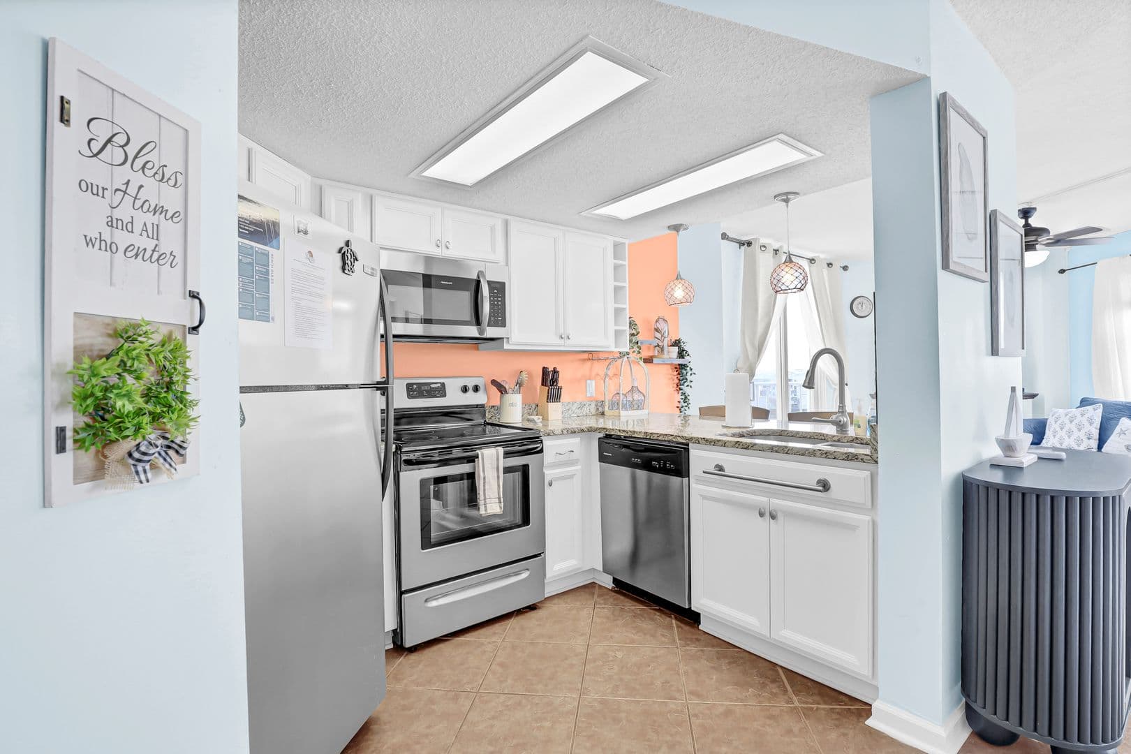 N. Topsail Beach House: 2000 New River Inlet Road