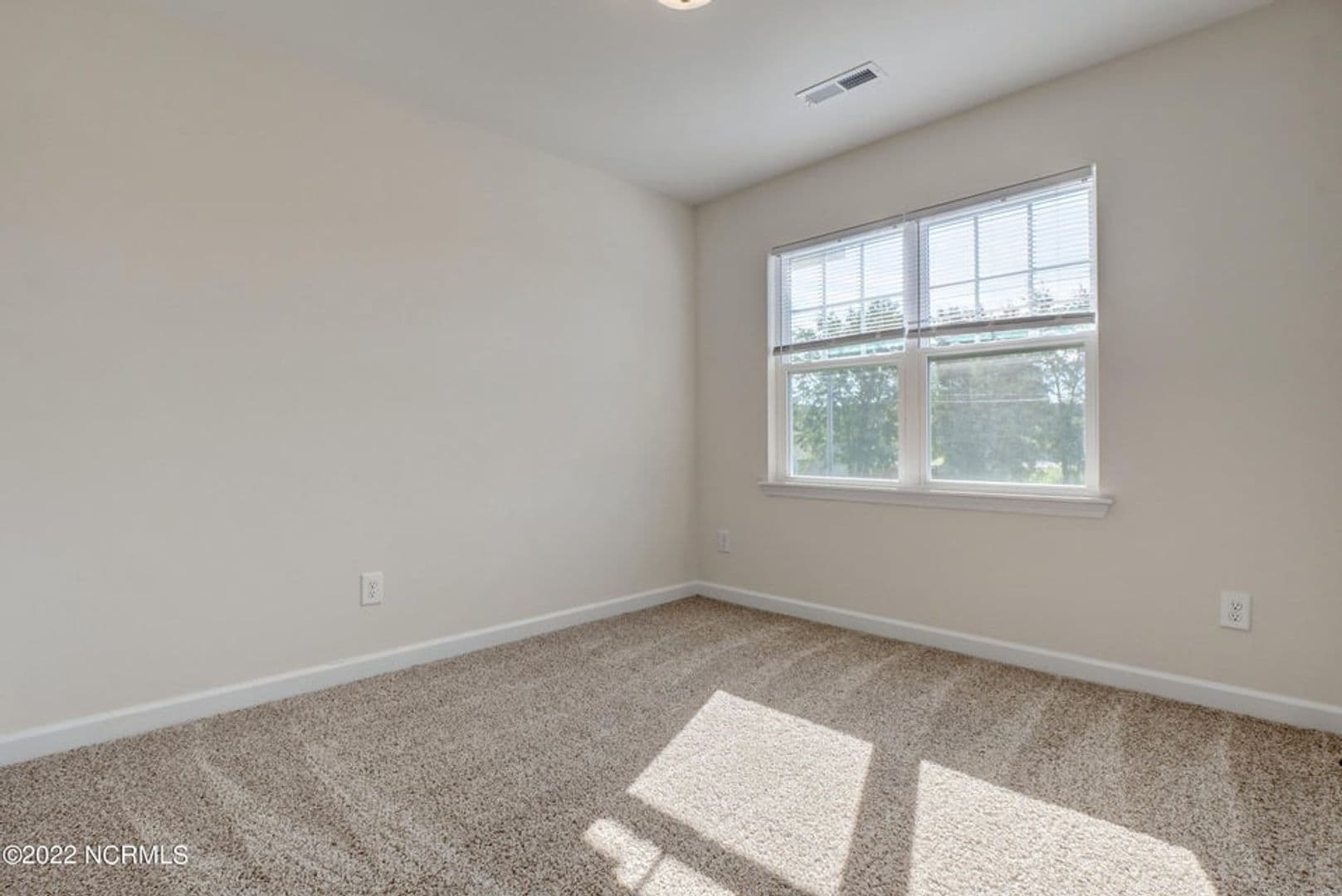 Richlands House: 109 Easton Drive