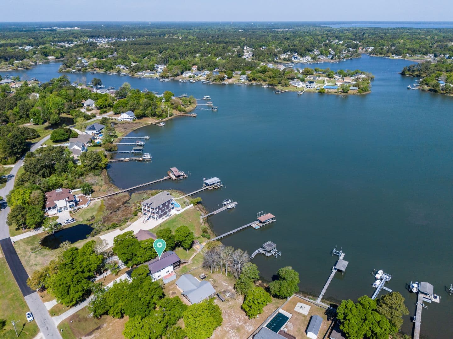 Sneads Ferry House: 725 Chadwick Shores Drive