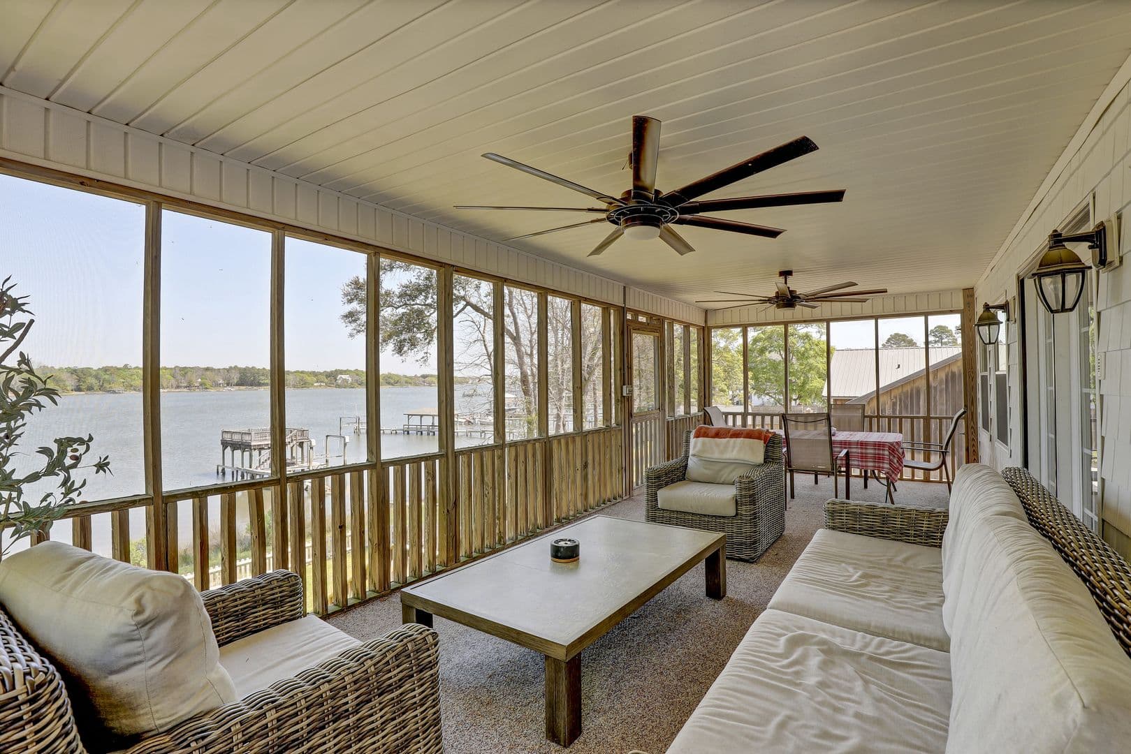 Sneads Ferry House: 725 Chadwick Shores Drive