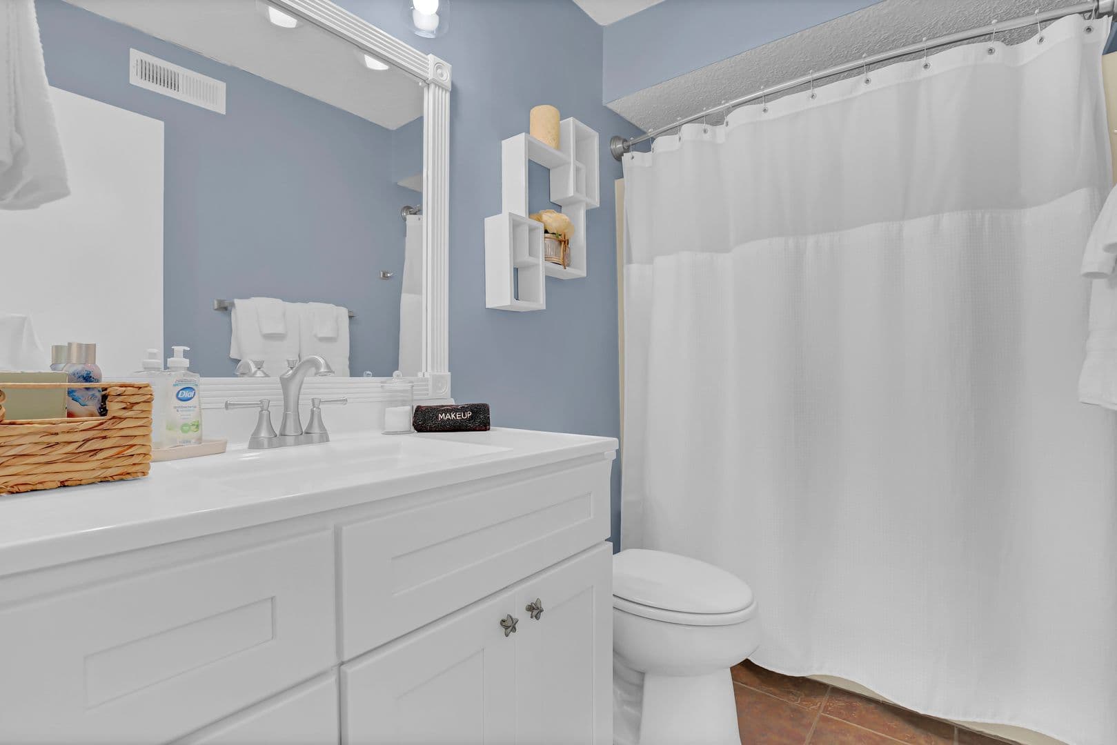 N. Topsail Beach House: 2000 New River Inlet Road