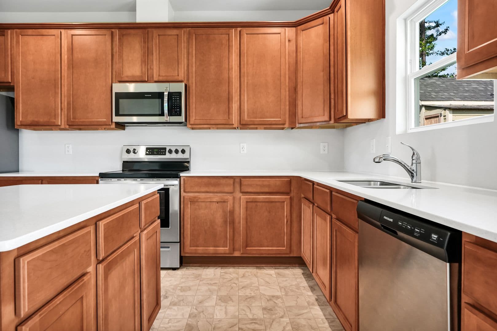 Sneads Ferry House: 266 E. Red Head Cir.