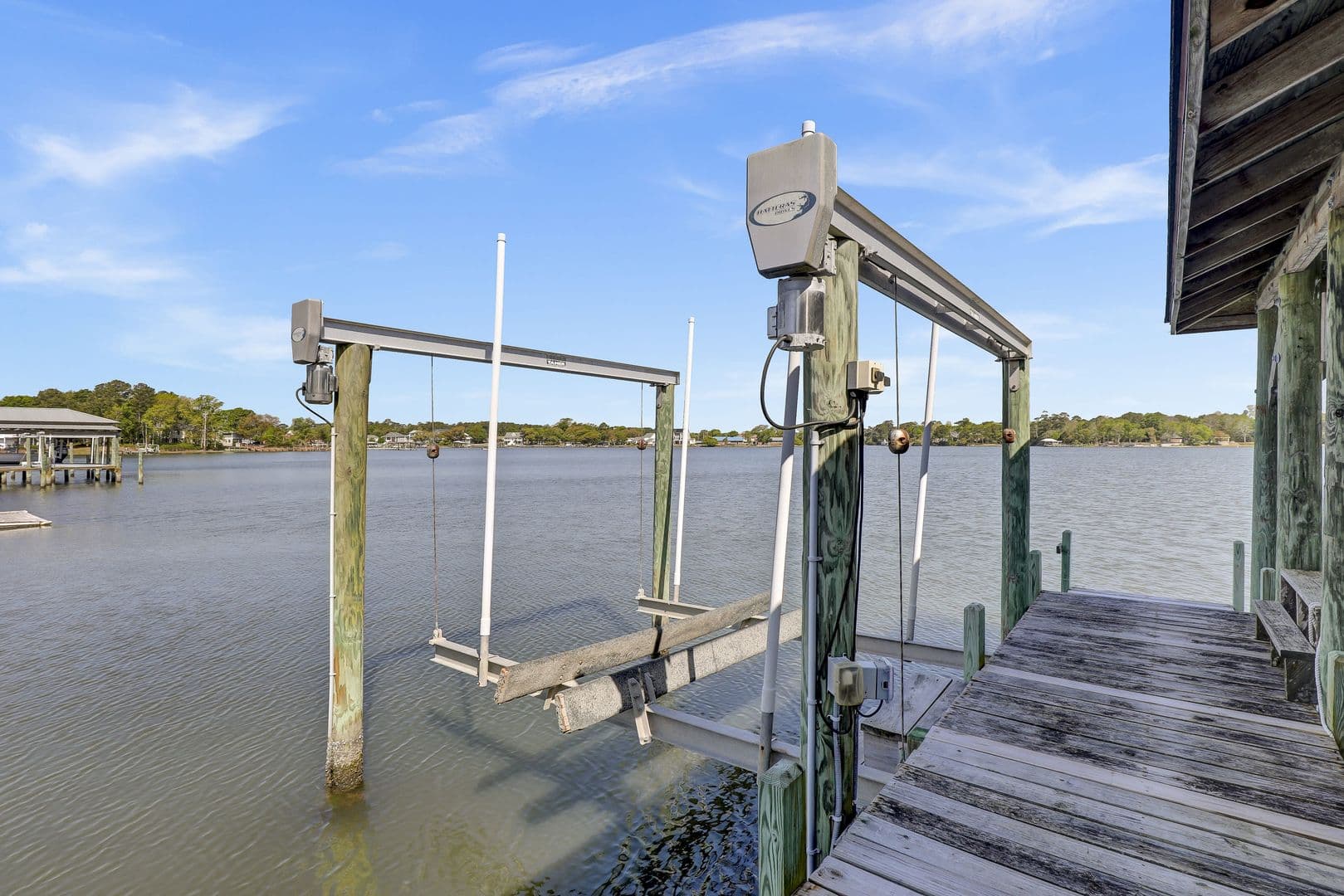Sneads Ferry House: 725 Chadwick Shores Drive