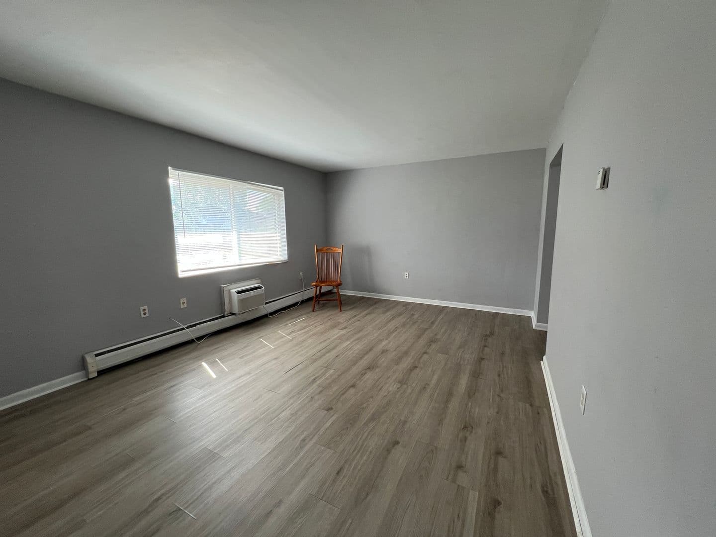 Dayton Apartment: 905 Neal Ave
