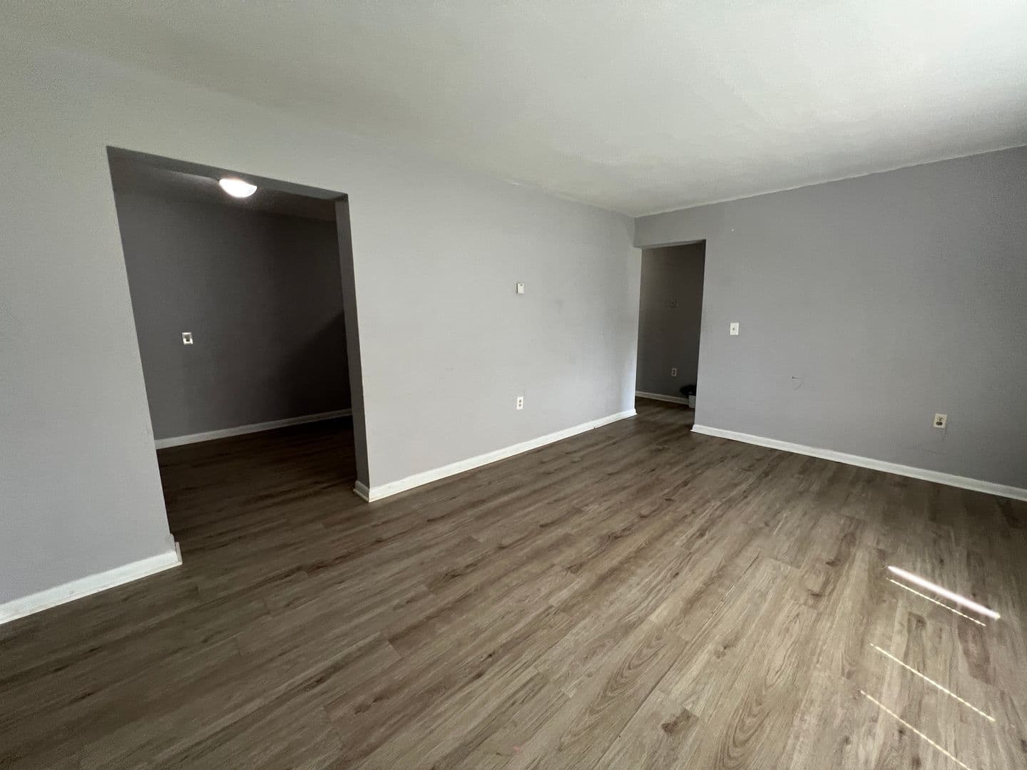 Dayton Apartment: 905 Neal Ave