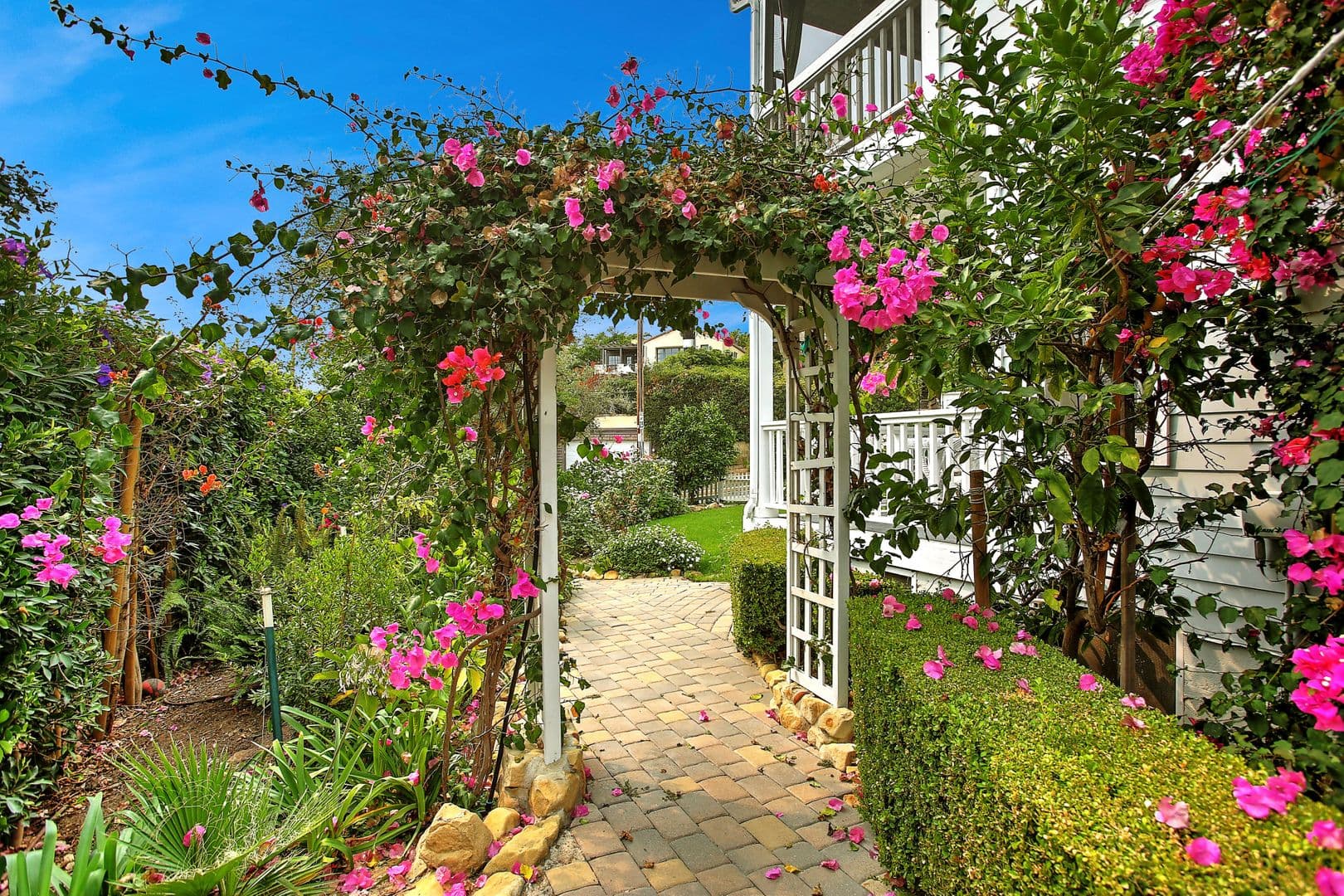 Santa Barbara House: 610 East Pedregosa Street