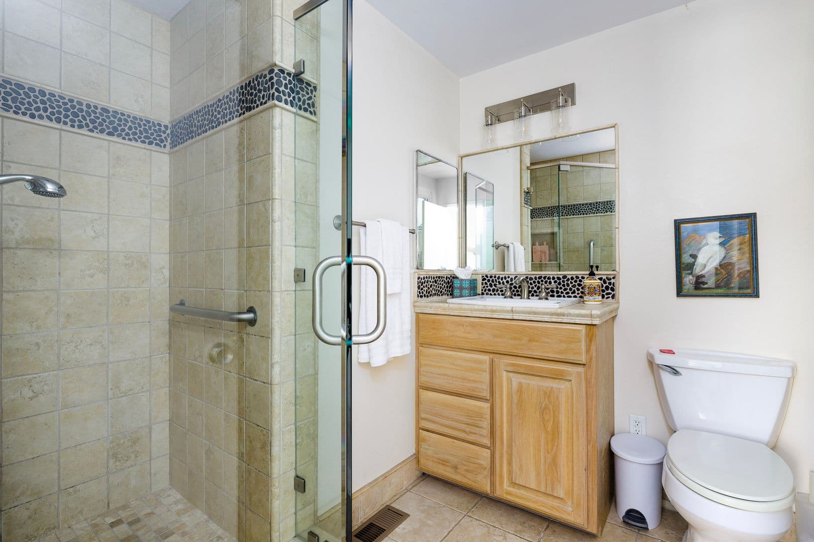 Carpinteria House: 4499 Del Mar Avenue