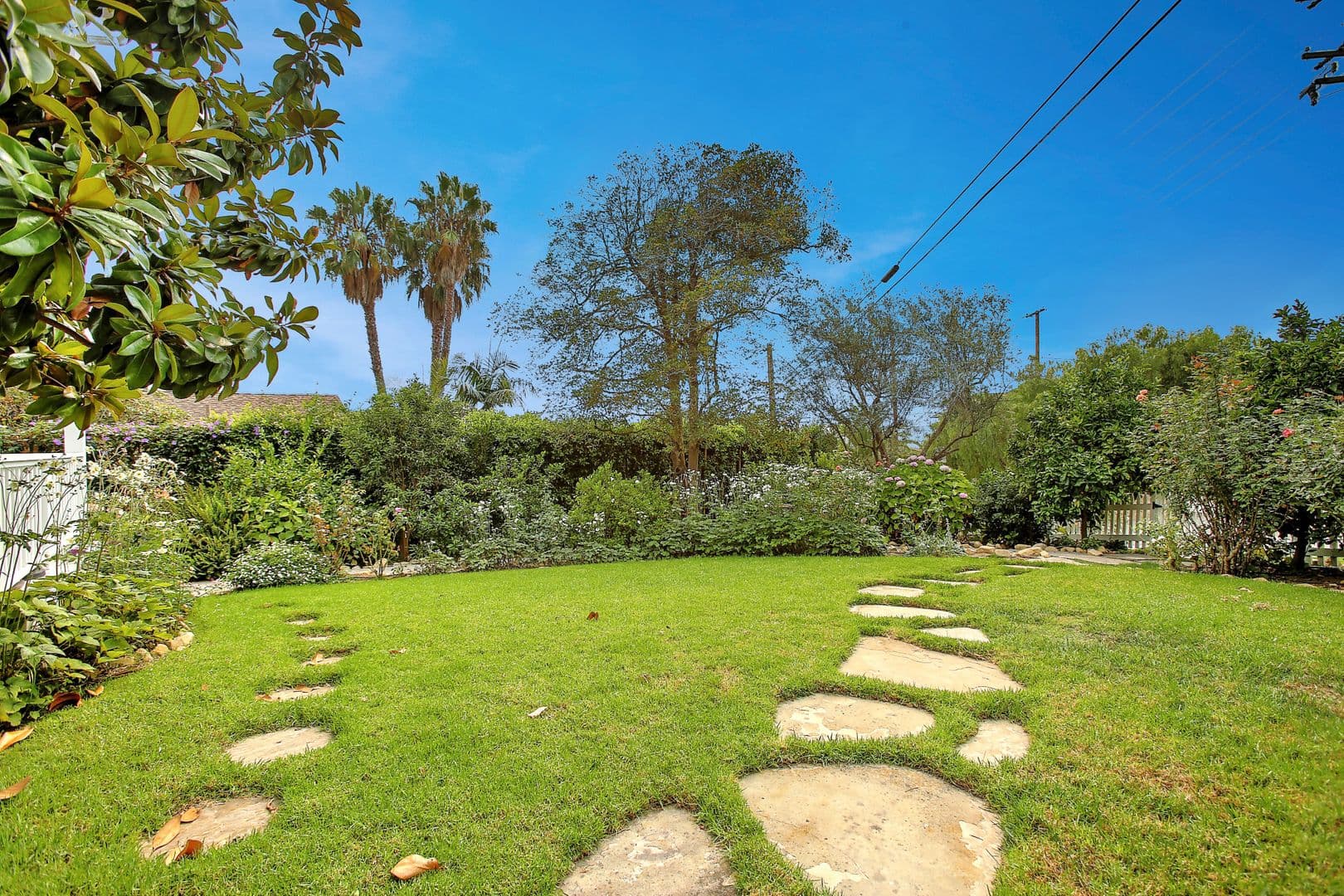 Santa Barbara House: 610 East Pedregosa Street