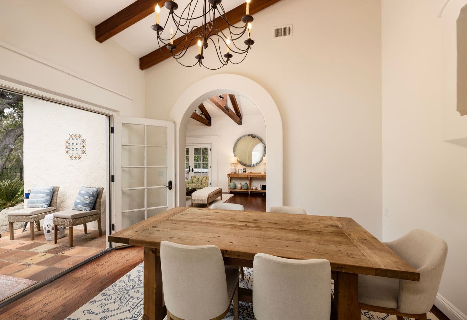 Montecito House: 655 Coyote Road