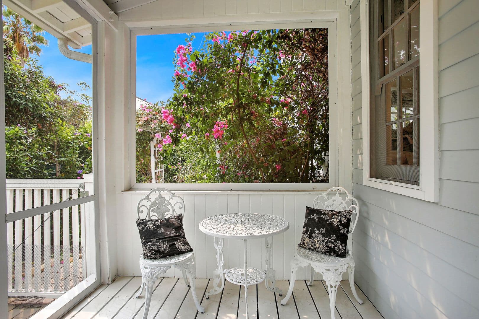 Santa Barbara House: 610 East Pedregosa Street