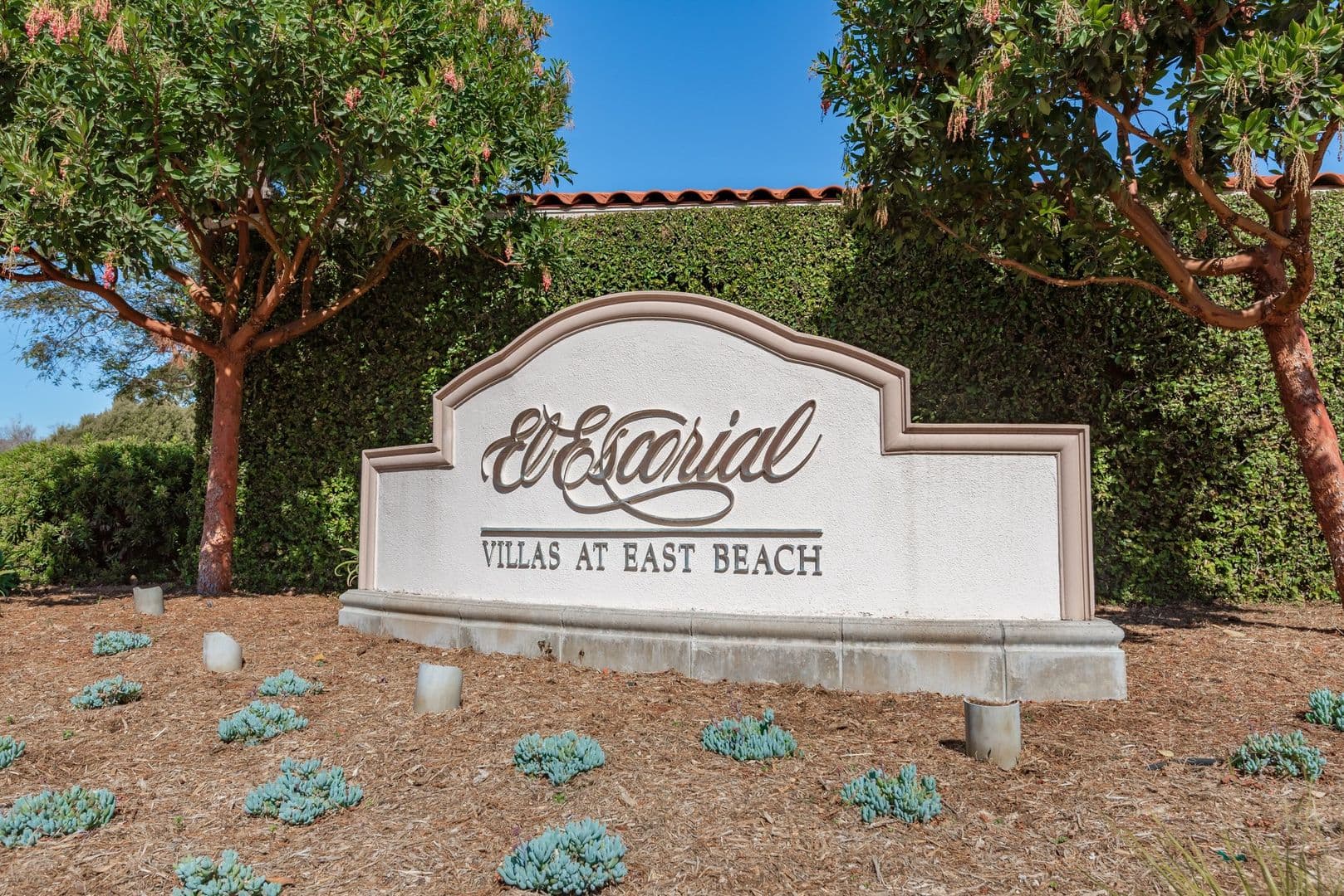 Santa Barbara House: 407 Por La Mar Circle