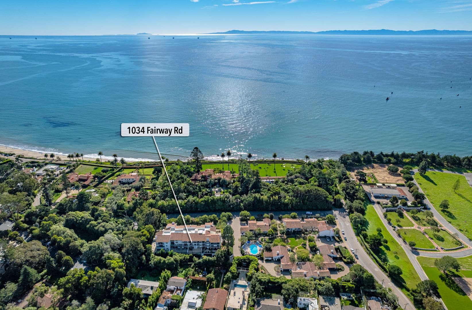 Montecito House: 1034 Fairway Road