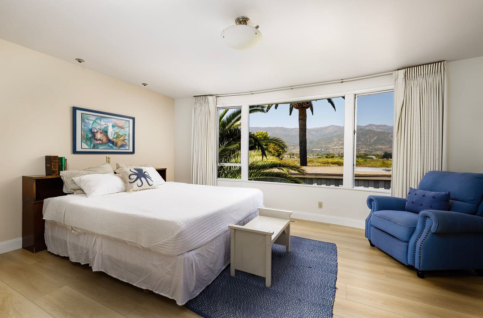 Carpinteria House: 4499 Del Mar Avenue