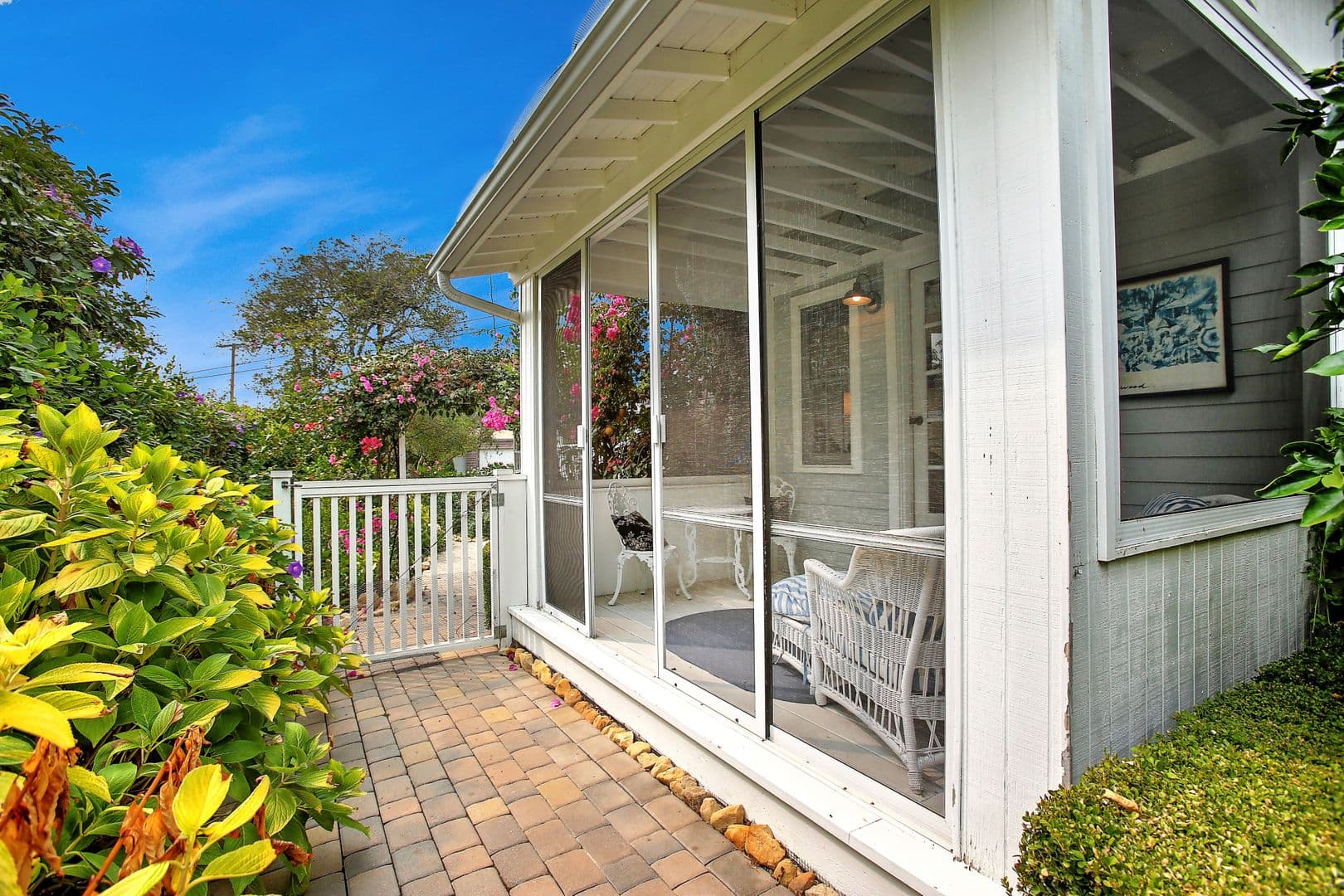 Santa Barbara House: 610 East Pedregosa Street