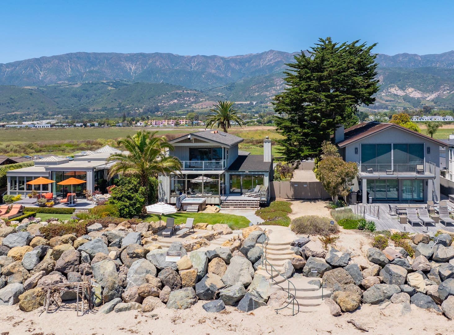 Carpinteria House: 4499 Del Mar Avenue