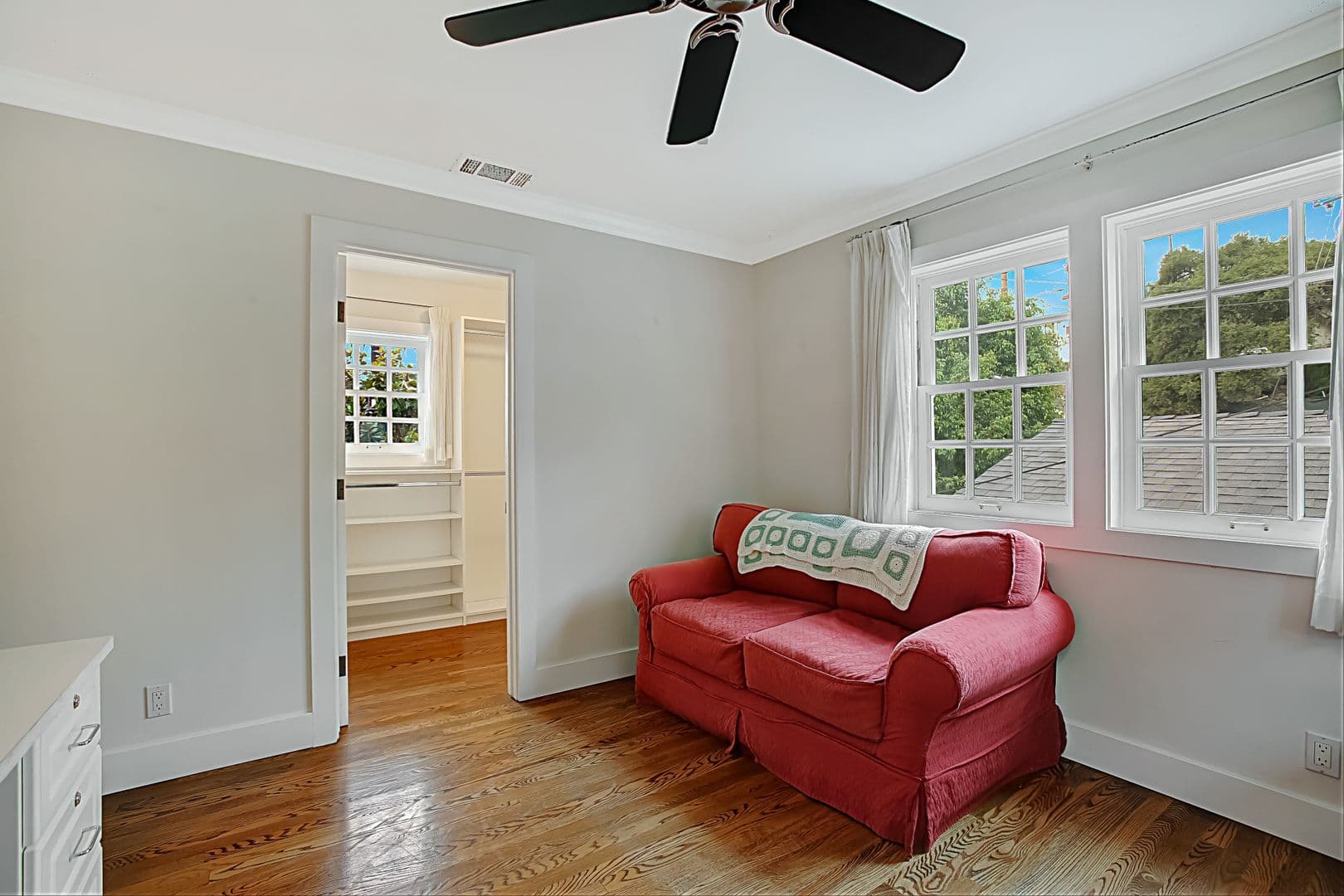 Santa Barbara House: 610 East Pedregosa Street