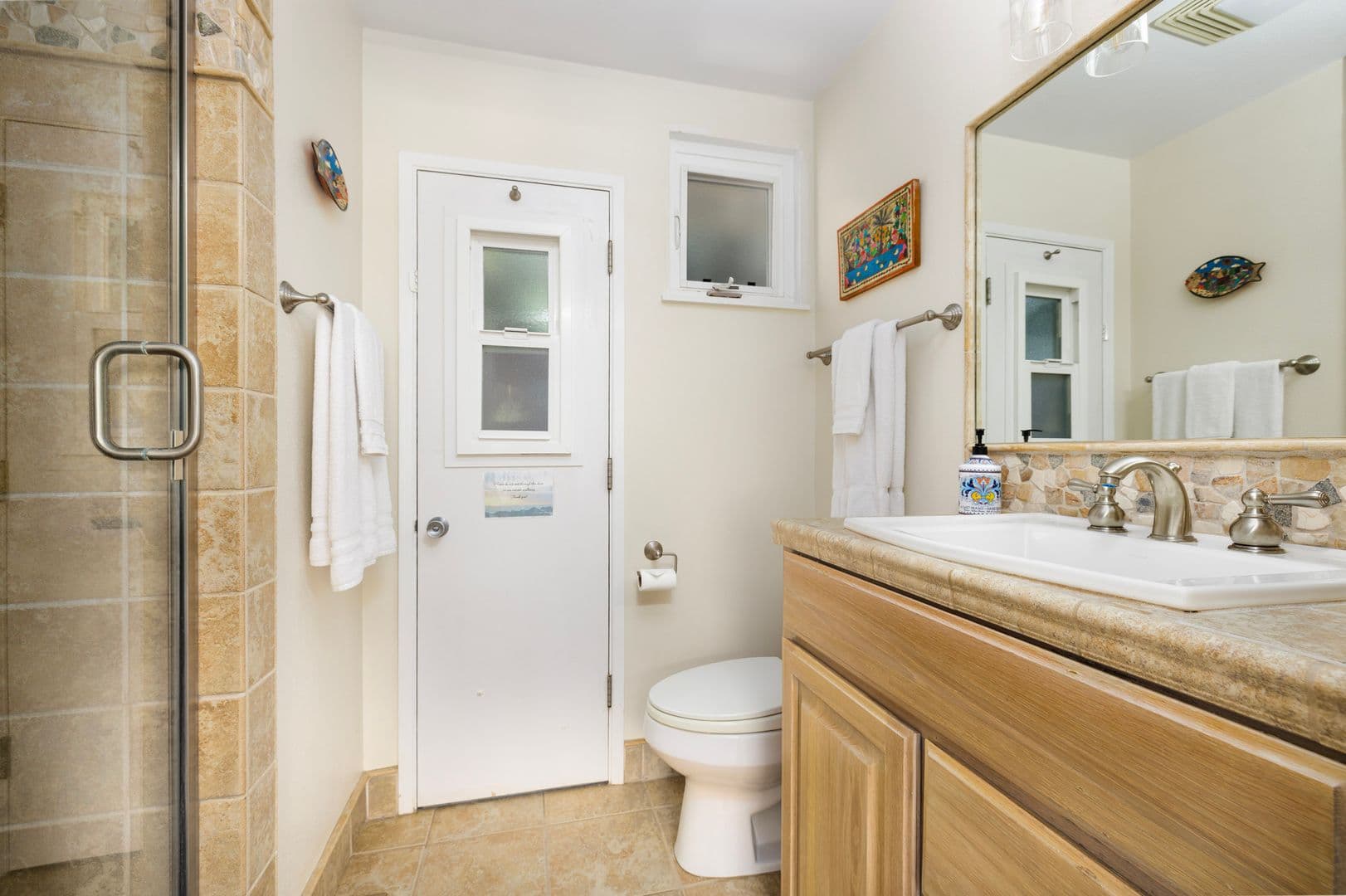 Carpinteria House: 4499 Del Mar Avenue