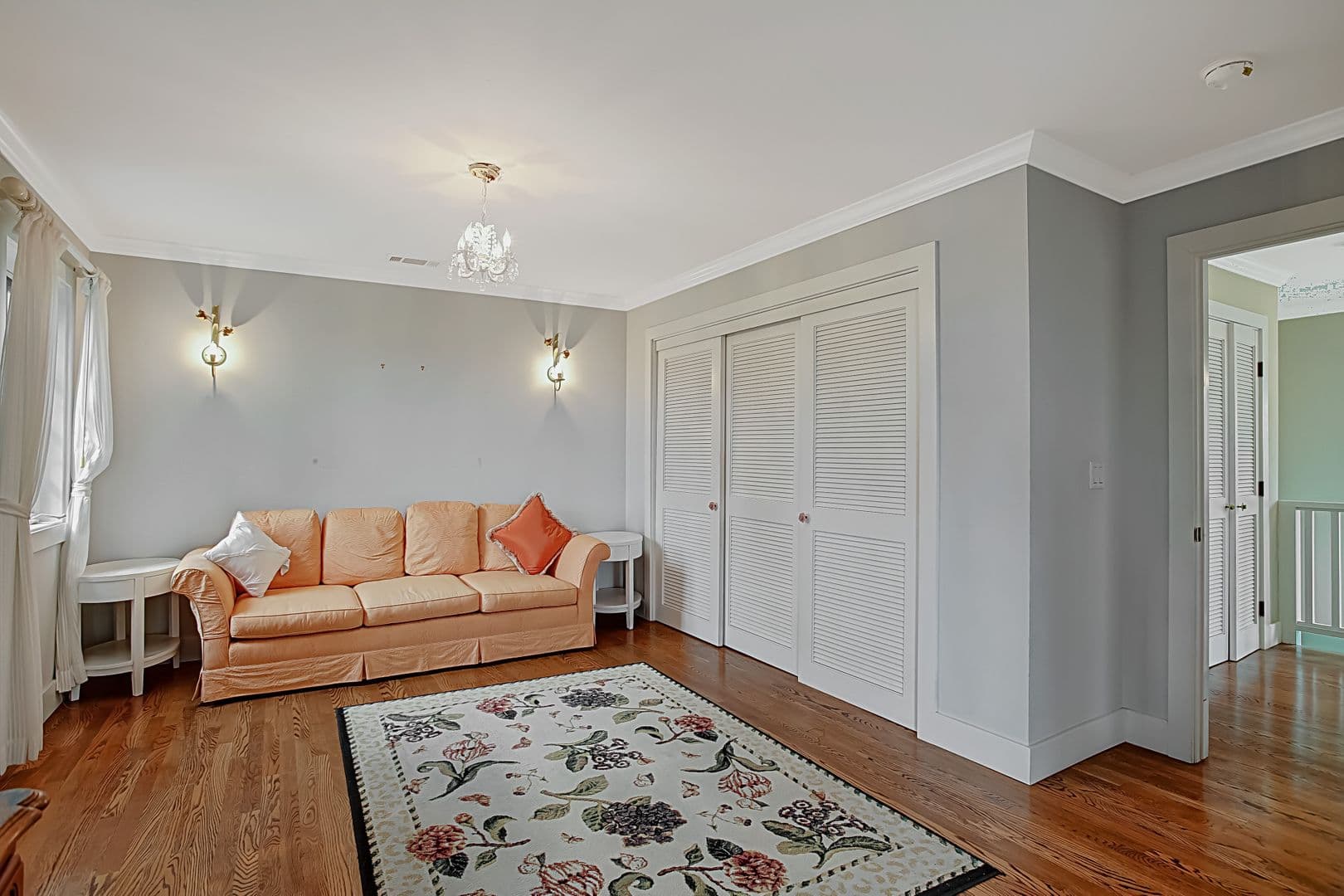 Santa Barbara House: 610 East Pedregosa Street