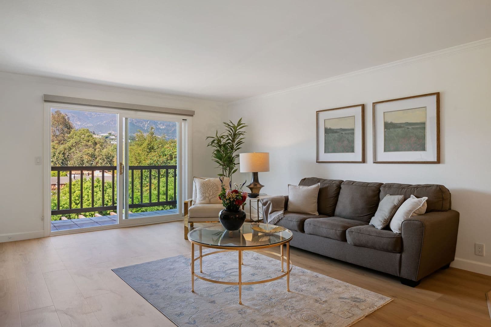 Montecito House: 1034 Fairway Road