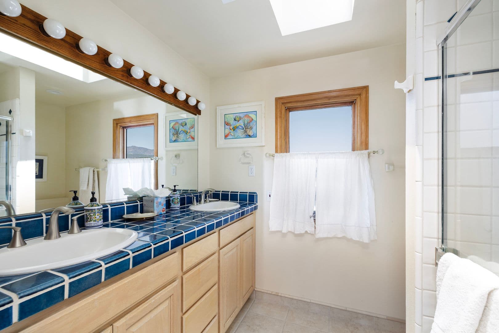 Carpinteria House: 4499 Del Mar Avenue