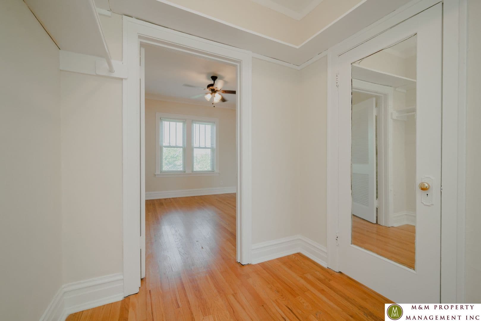 Oak Park Apartment: 645 Madison