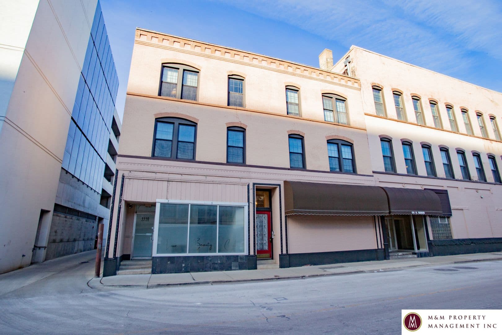 Oak Park Apartment: 101 N. Marion Street