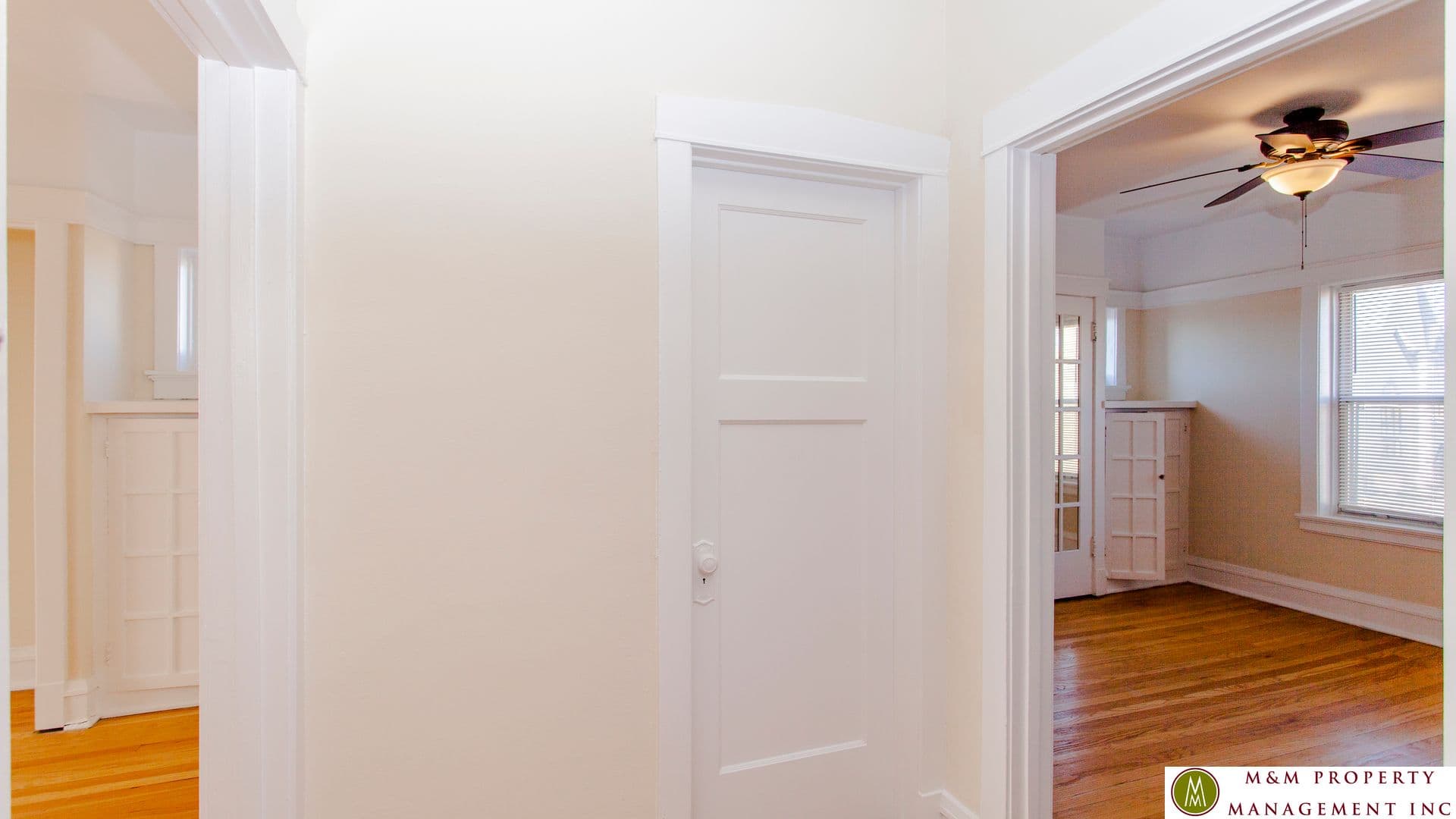 Oak Park Apartment: 255 S. Maple