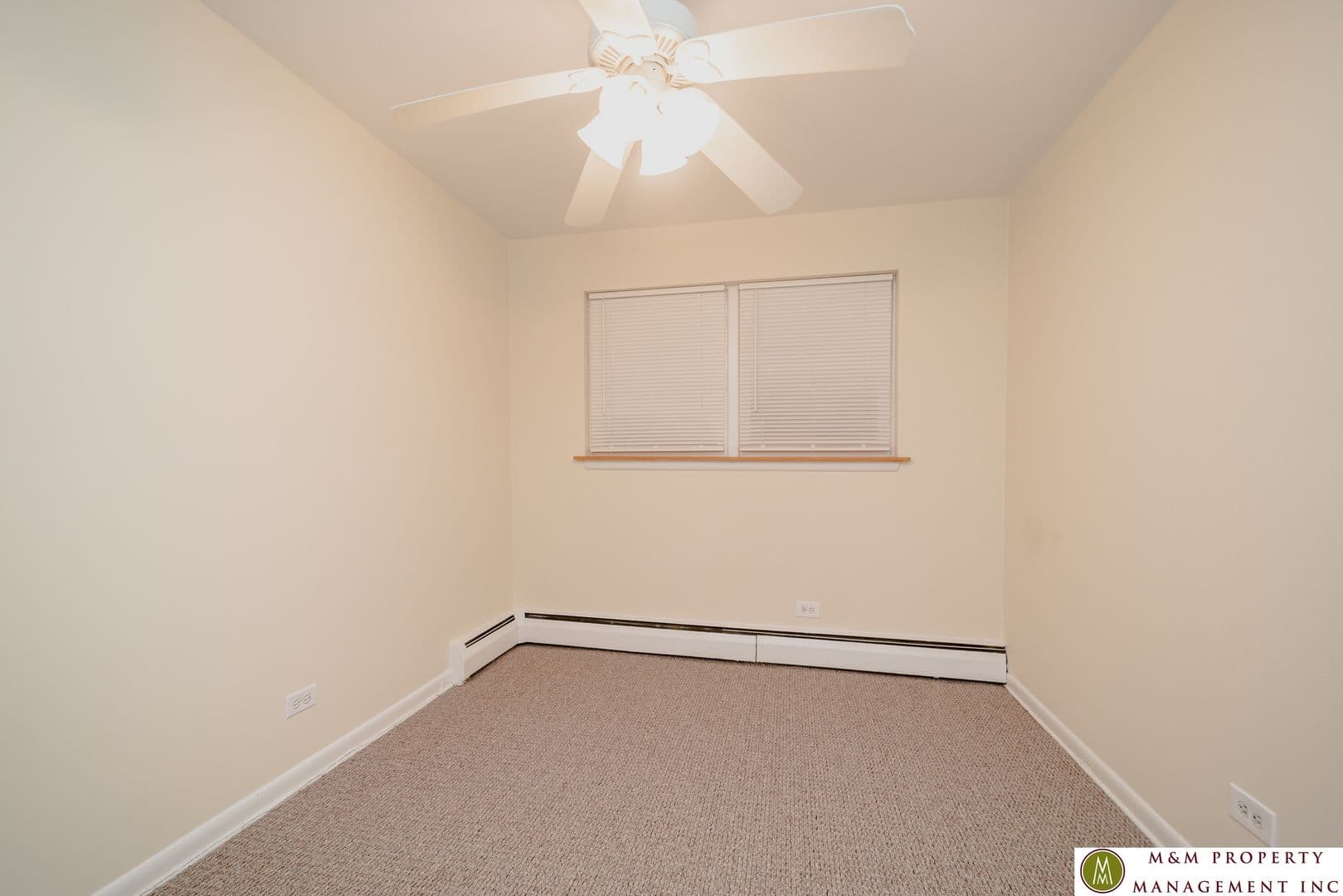 Forest Park Apartment: 1140 S. Dunlop