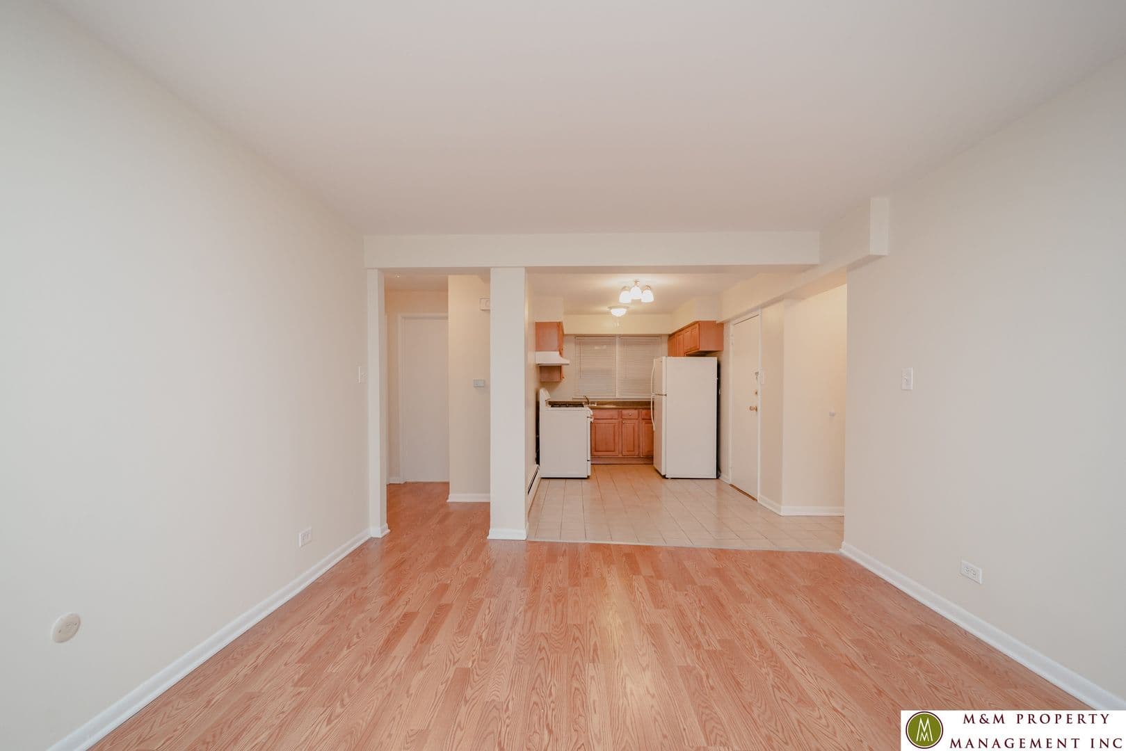 Forest Park Apartment: 1140 S. Dunlop