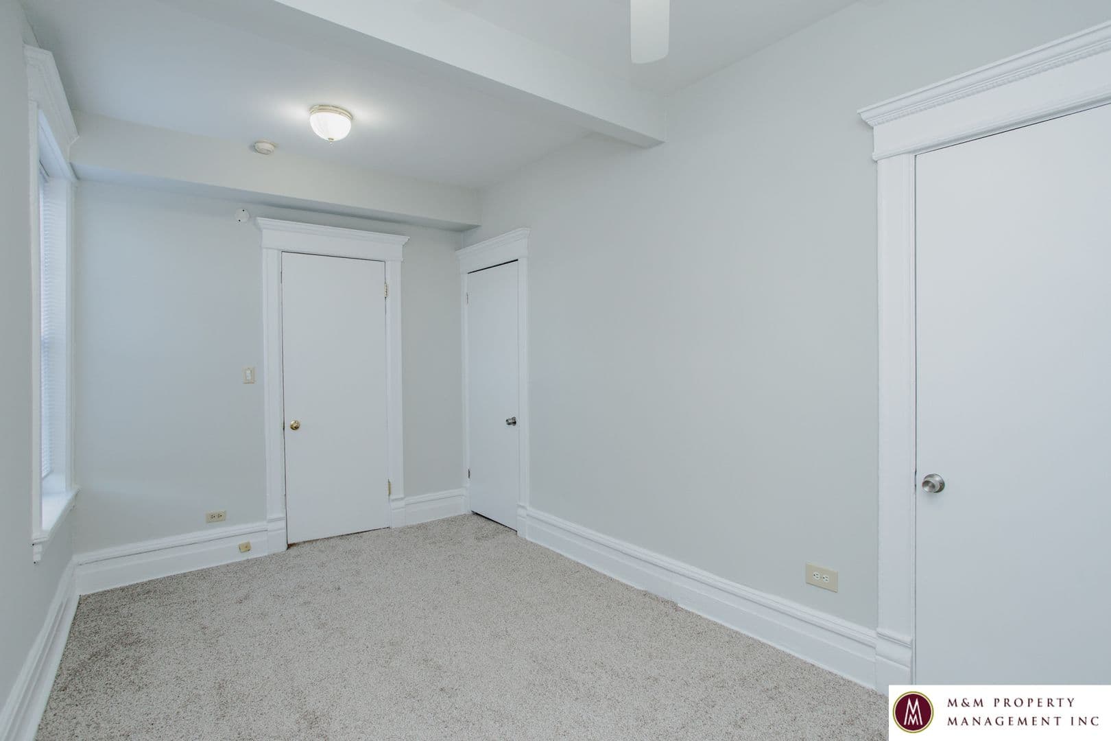 Oak Park Apartment: 101 N. Marion Street