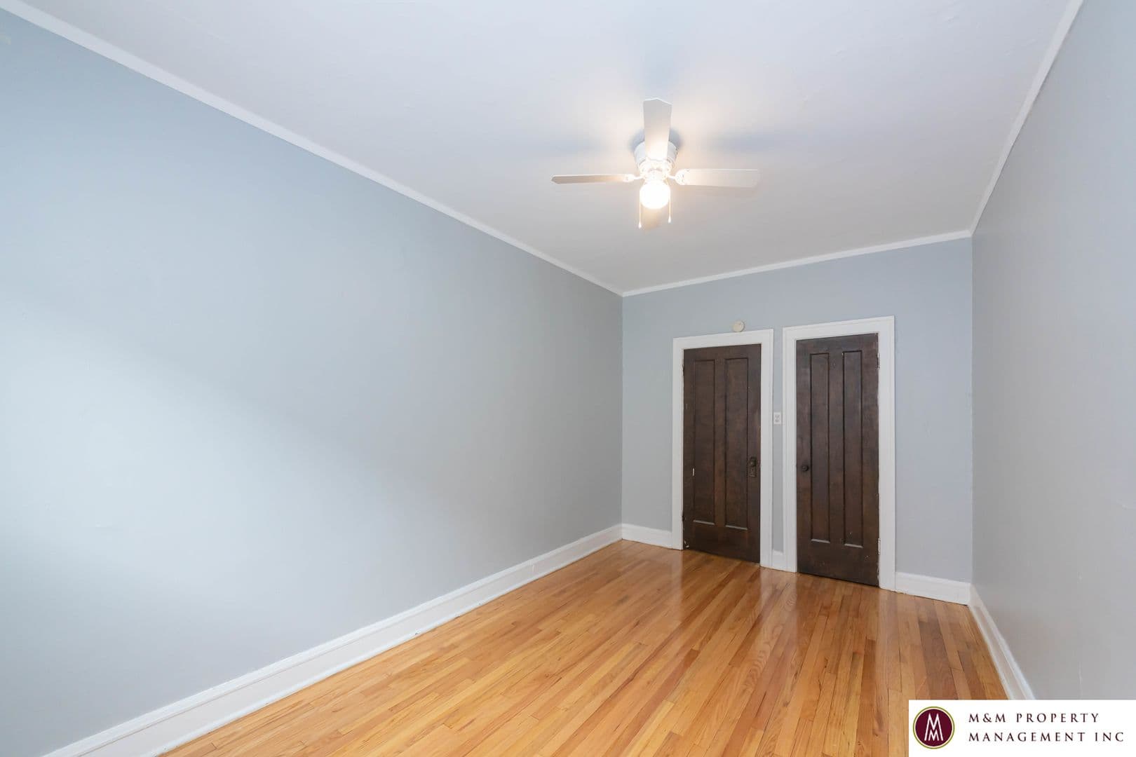 Oak Park Apartment: 458 Washington Blvd
