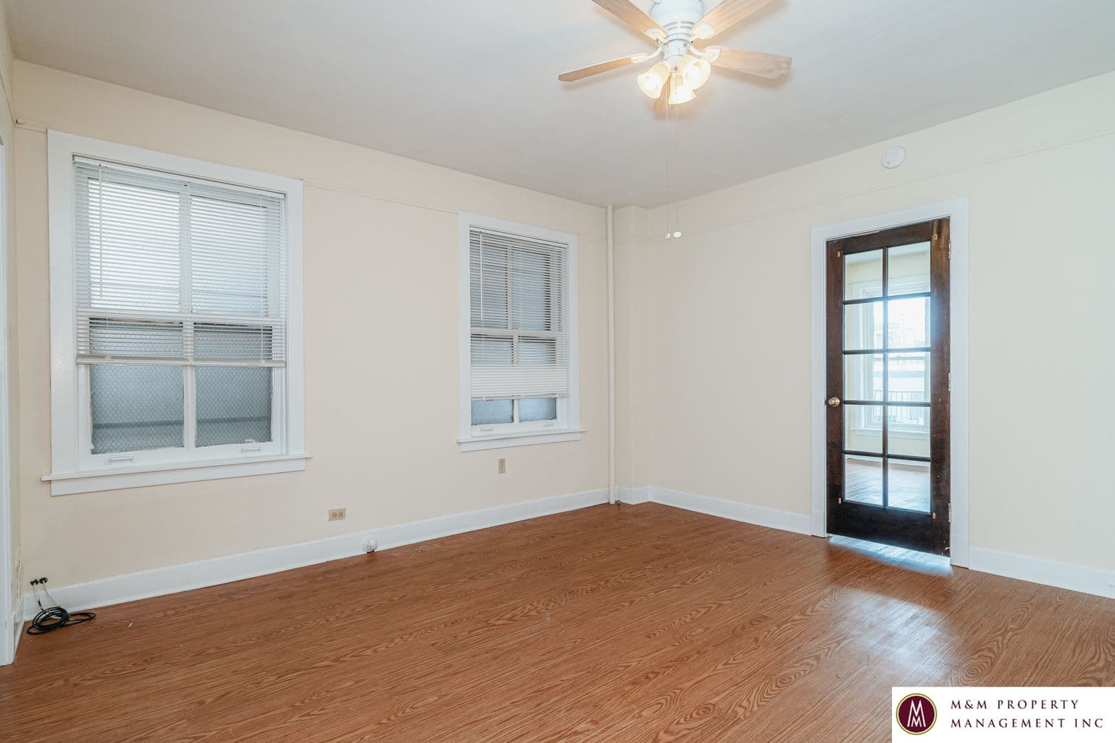 Oak Park Apartment: 817 S. Oak Park Ave.