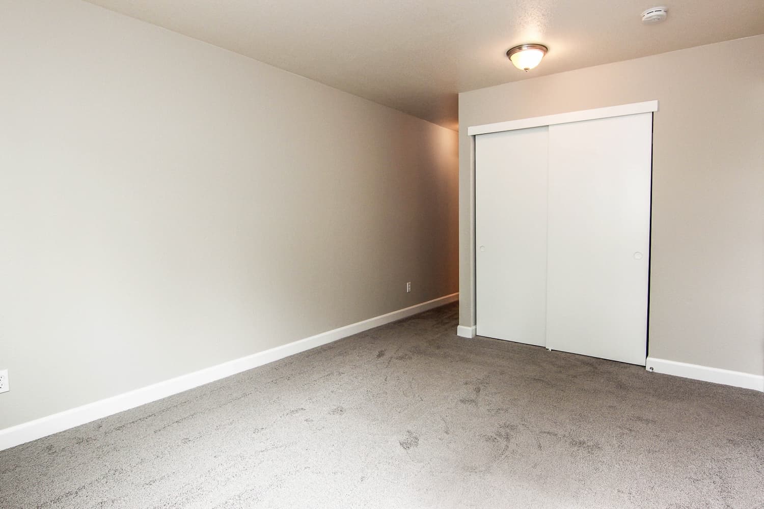 Beaverton Apartment: 4900 SW 170th Ave