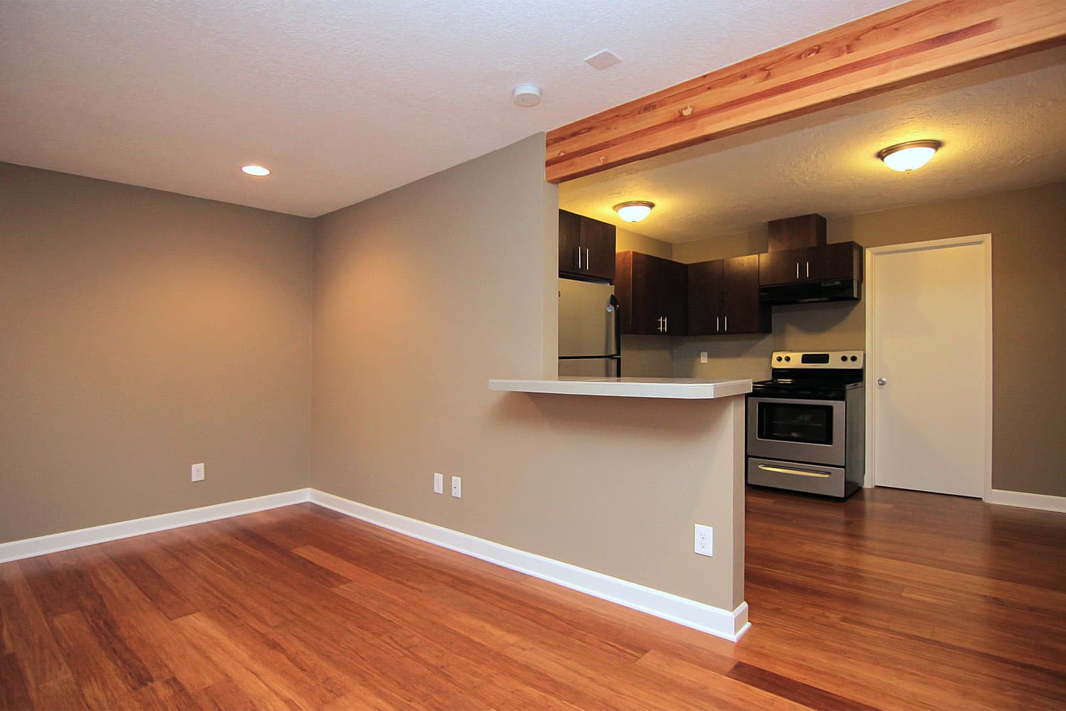 Portland Apartment: 7350 SW Barbur Blvd.