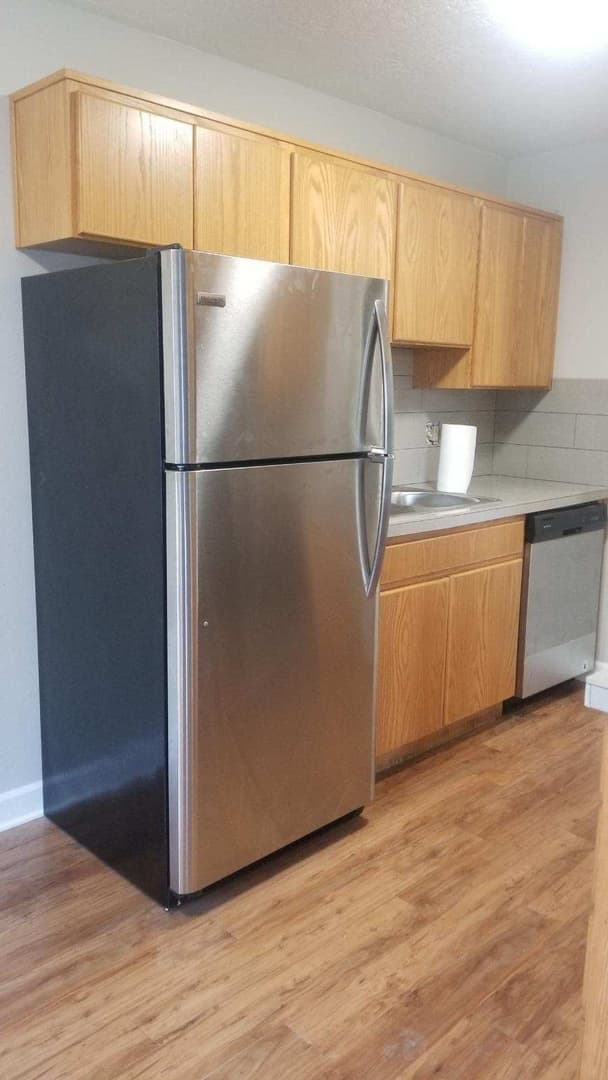 McMinnville Apartment: 550 SW Edmunston St.