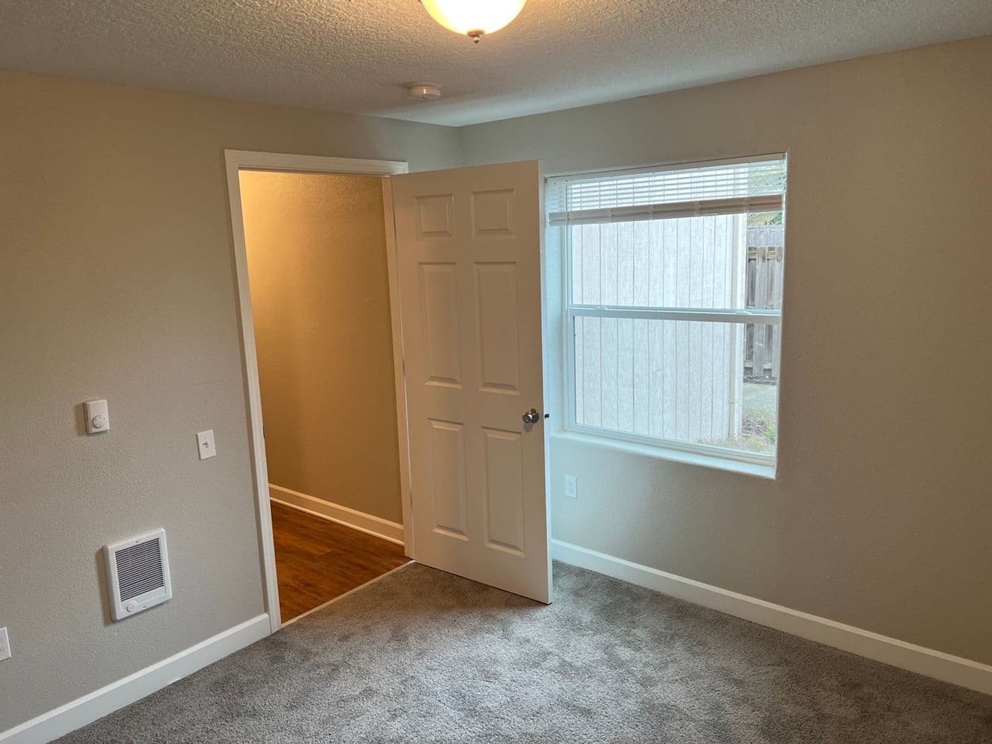 Forest Grove Apartment: 3007 22nd Pl