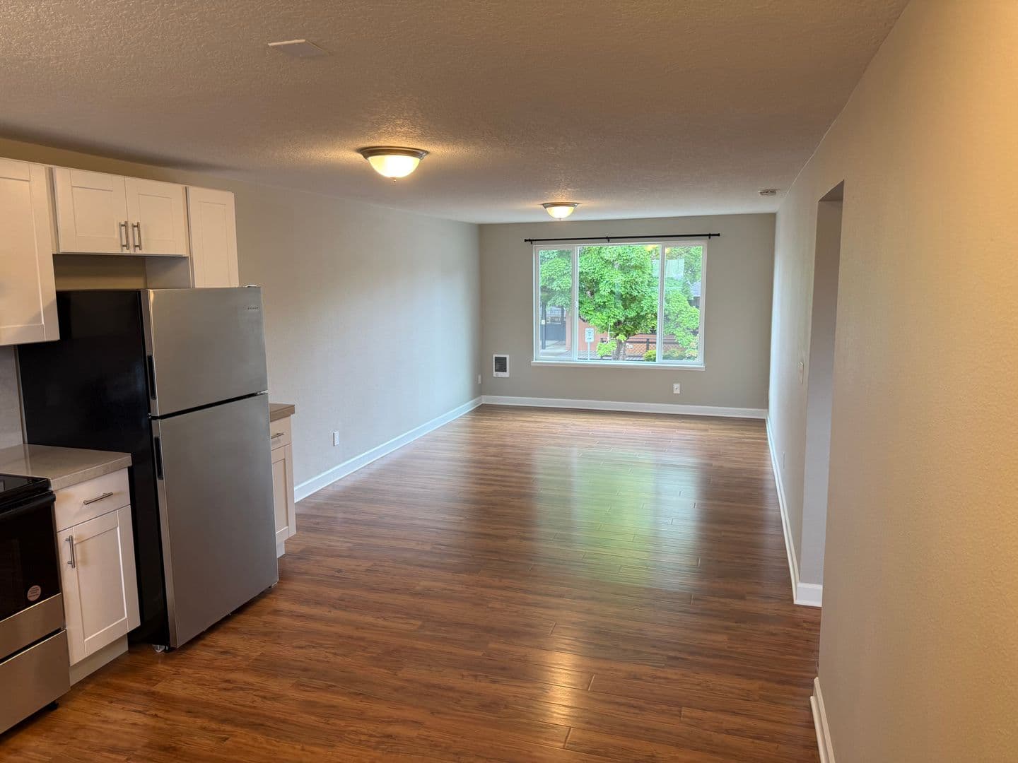 McMinnville Apartment: 605 NW Adams St.