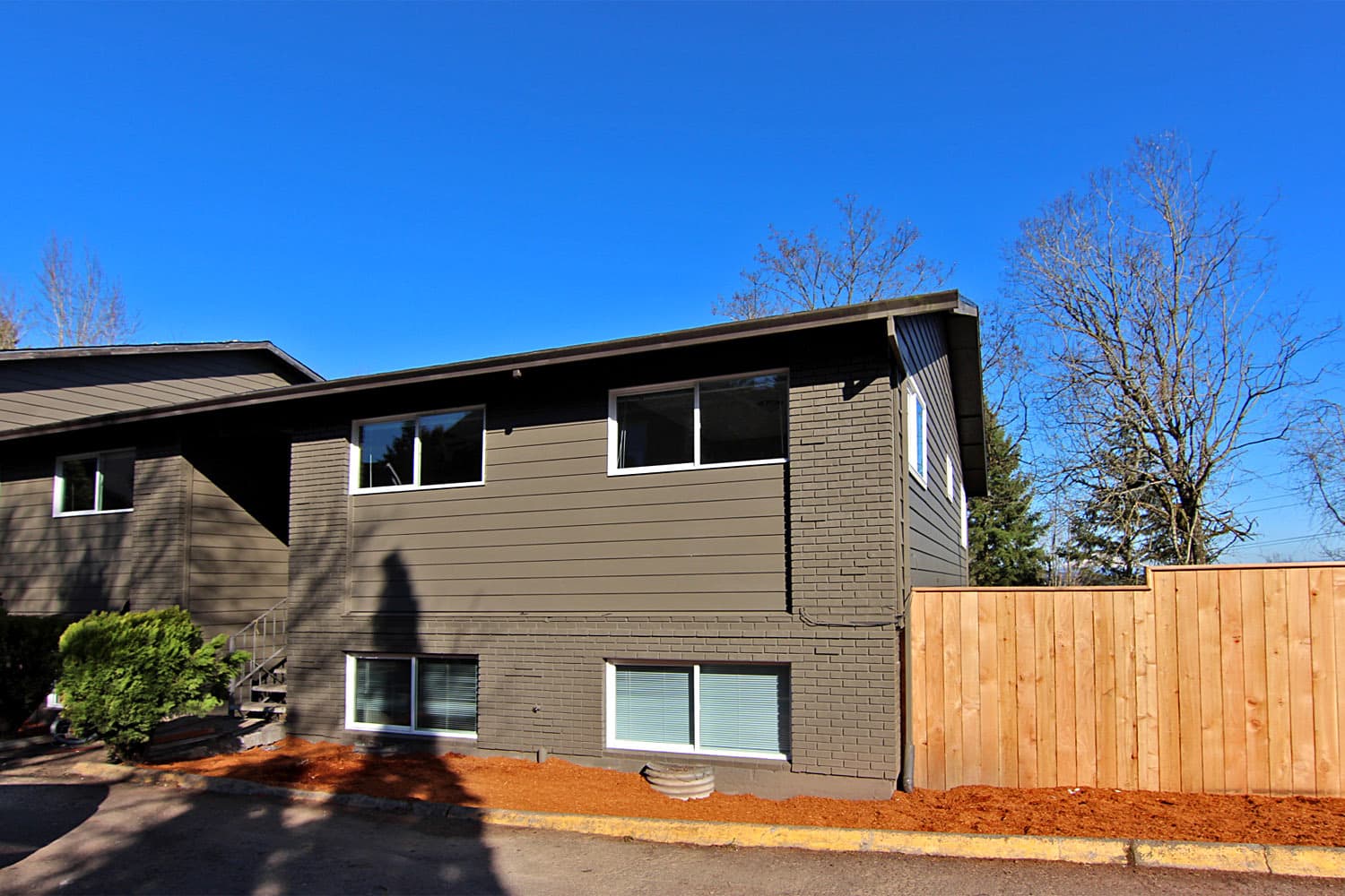 Portland Apartment: 3611 SW Baird St.
