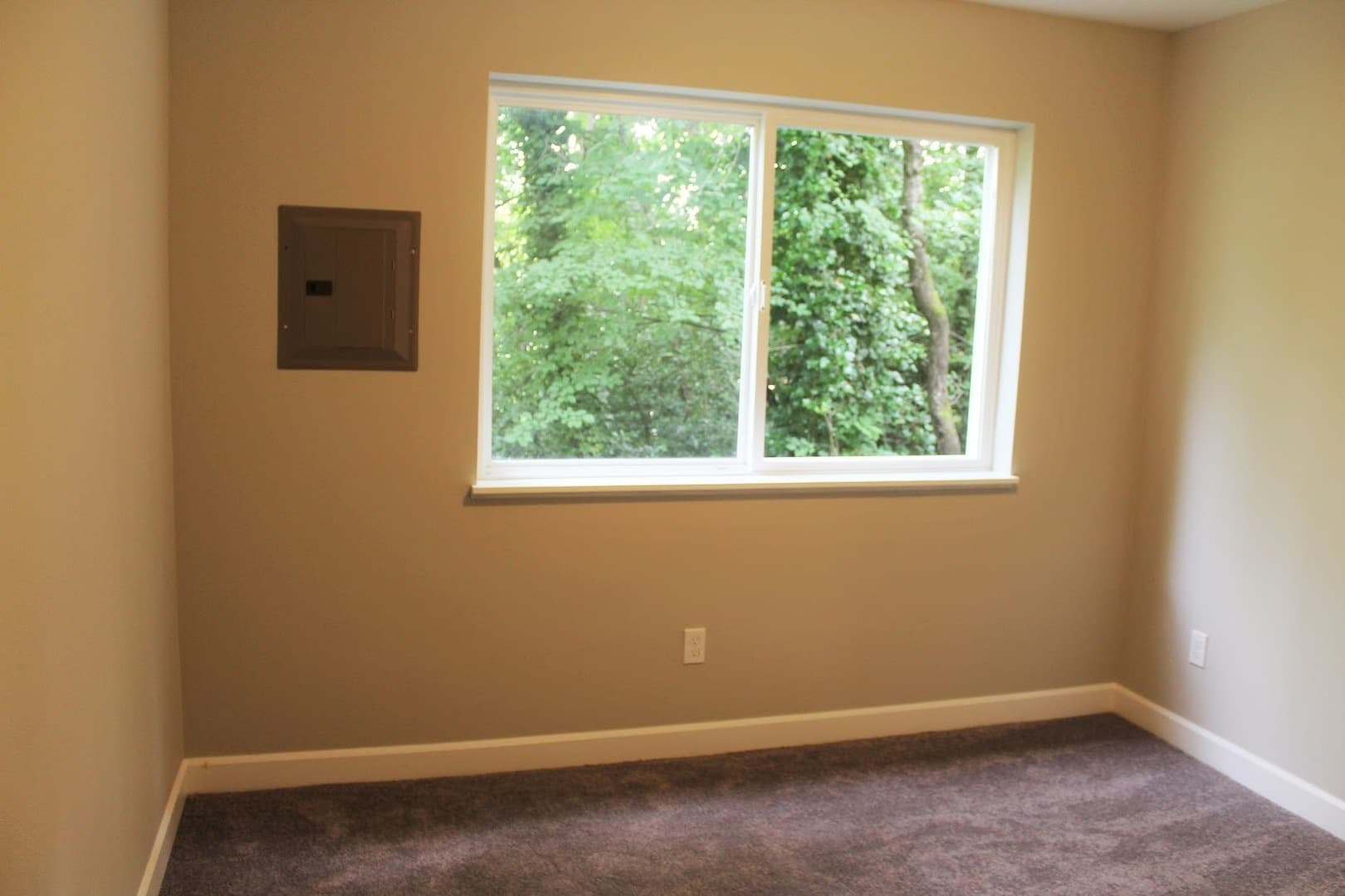 Portland Apartment: 2314 - 2318 NE Multnomah St.