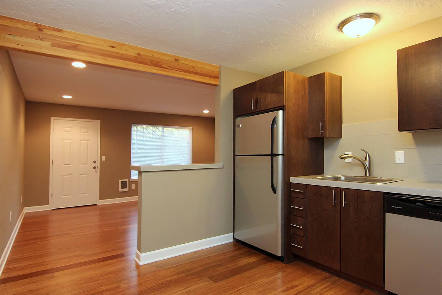 Portland Apartment: 7350 SW Barbur Blvd.
