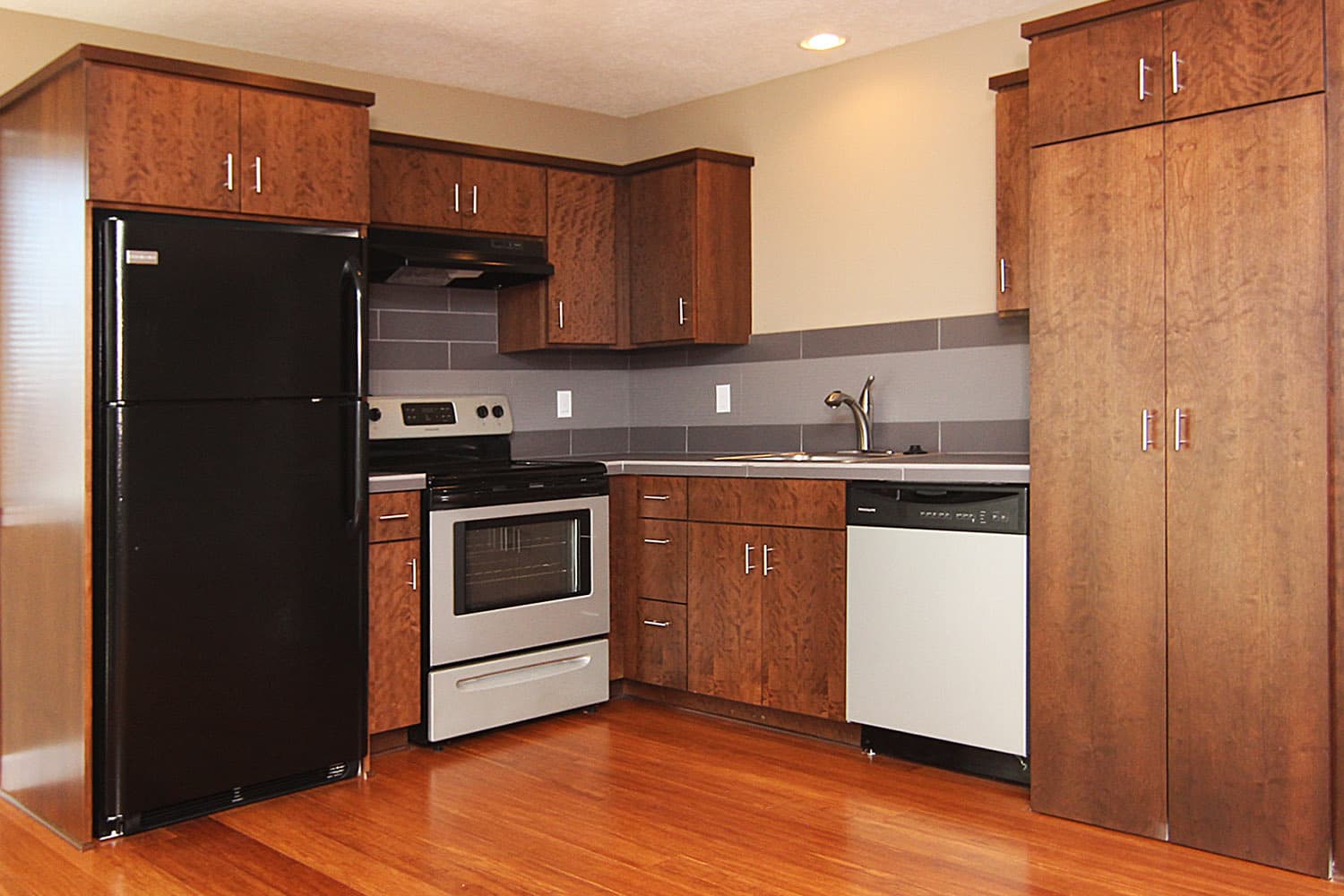 Portland Apartment: 3611 SW Baird St.